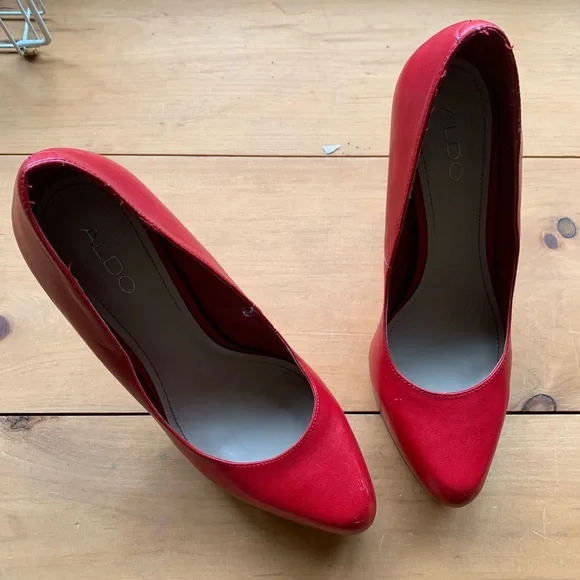 Aldo / Red / Rounded Toe / High Heels - Picture 7 of 10
